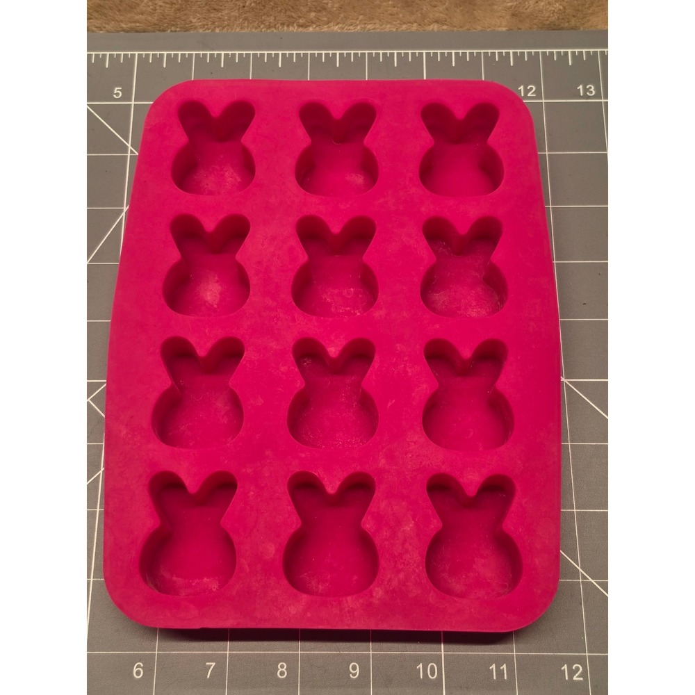 Pink Silicone Bunny Rabbit Baking Mold 12 Cavity Easter Candy Chocolate Tray